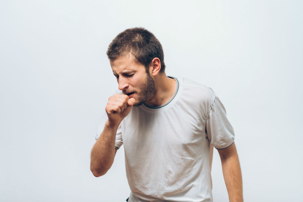 علاج كحه للكبار علاج الكحة الجافة الشديدة بالاعشاب - موسوعة دار الطب