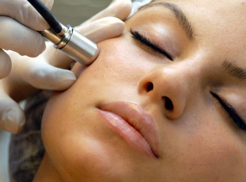 احدث طرق التخلص من النمش