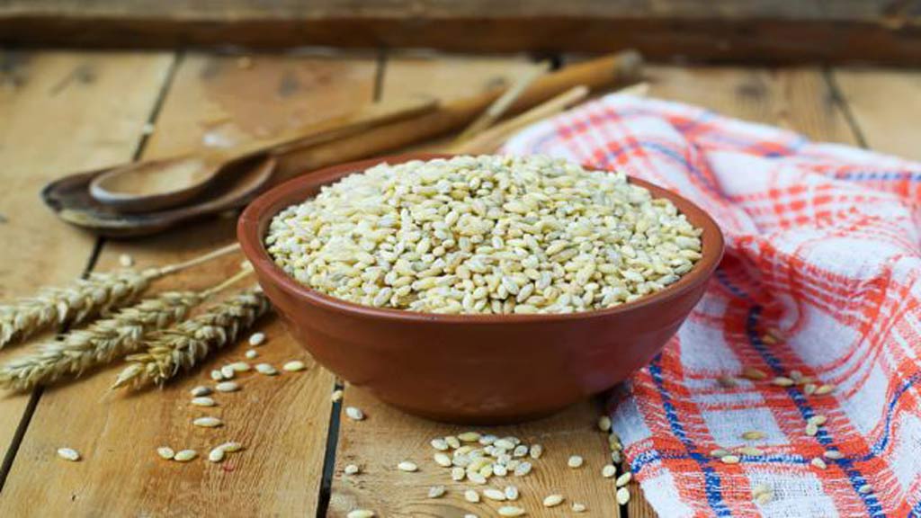 С какого возраста можно давать перловку. Крупа пшено для детей с какого возраста. Как часто можно есть пшенную кашу. Как разводить кашу для детей. С какого возраста можно давать перловку.