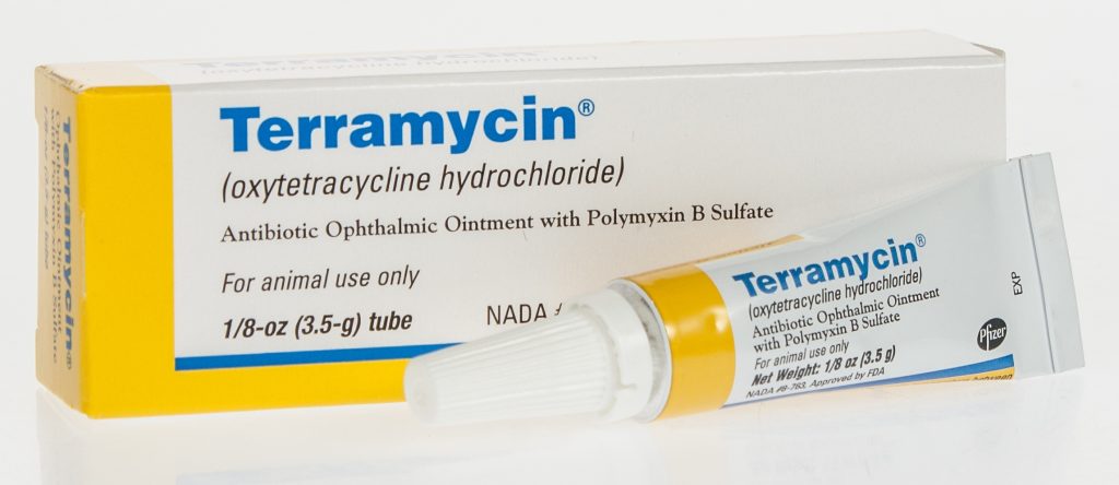 دواعي استخدام مرهم تيراميسين للعين Terramycin Ointment