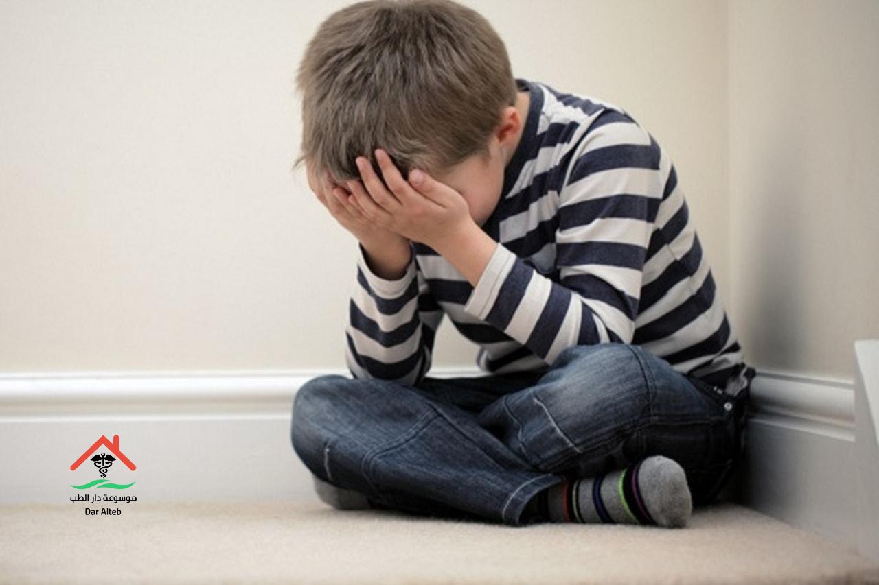 اكتئاب الأطفال أسبابه وطرق التخلص منه